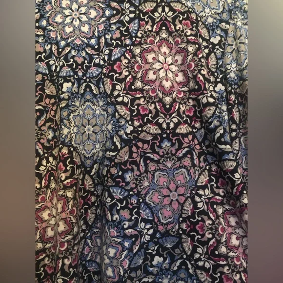 Croft and Barrow 3/4 Sleeve Top Blue Pink Black Size L - Picture 6 of 6